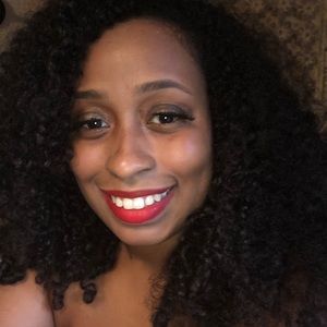 Meet your Posher, Natasha